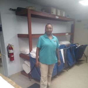 Meet your Posher, Stephanie